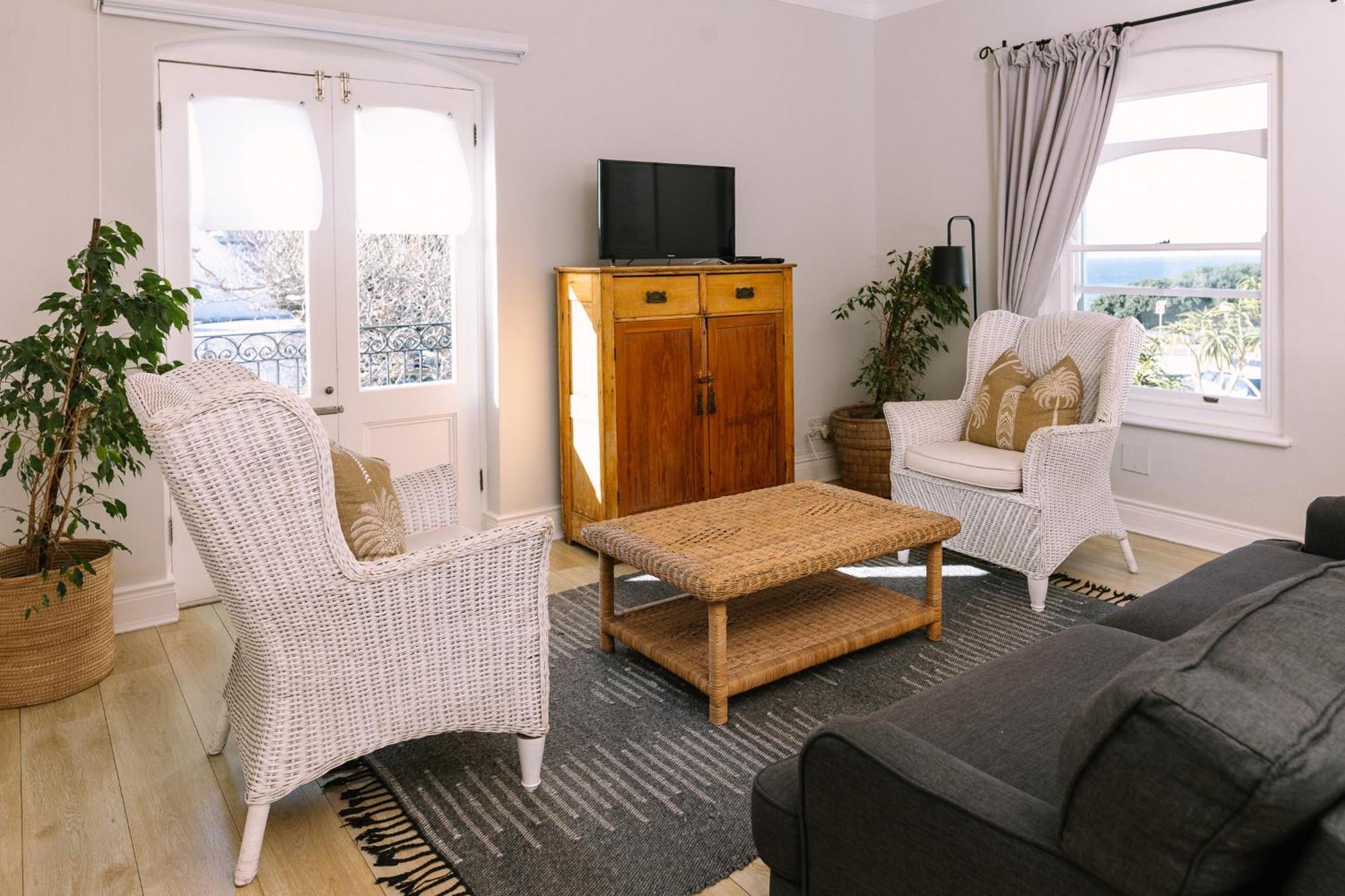 Auberge Burgundy Boutique Hotel & Spa Hermanus Dış mekan fotoğraf